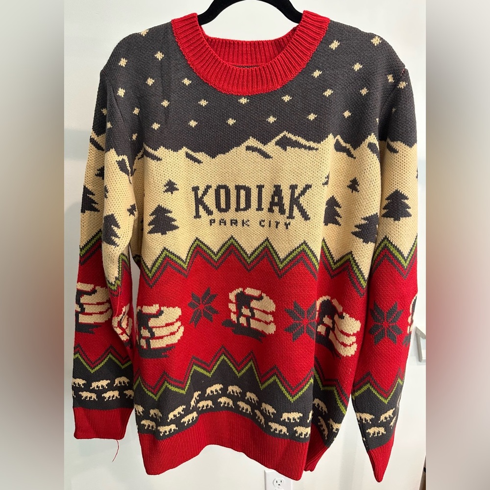Professional Athletes Kodiak Park City Bear Sweater 
Sweater- Men’s 2XL